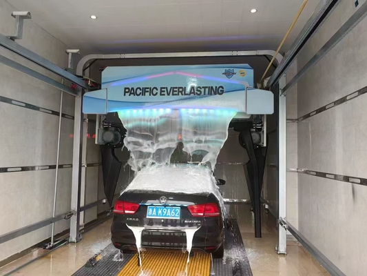 6 воздушных сушилки Автоматическая безприкосновная машина для стирки автомобилей 24-часовое обслуживание Полностью автоматическая машина для стирки автомобилей 100-130 бар